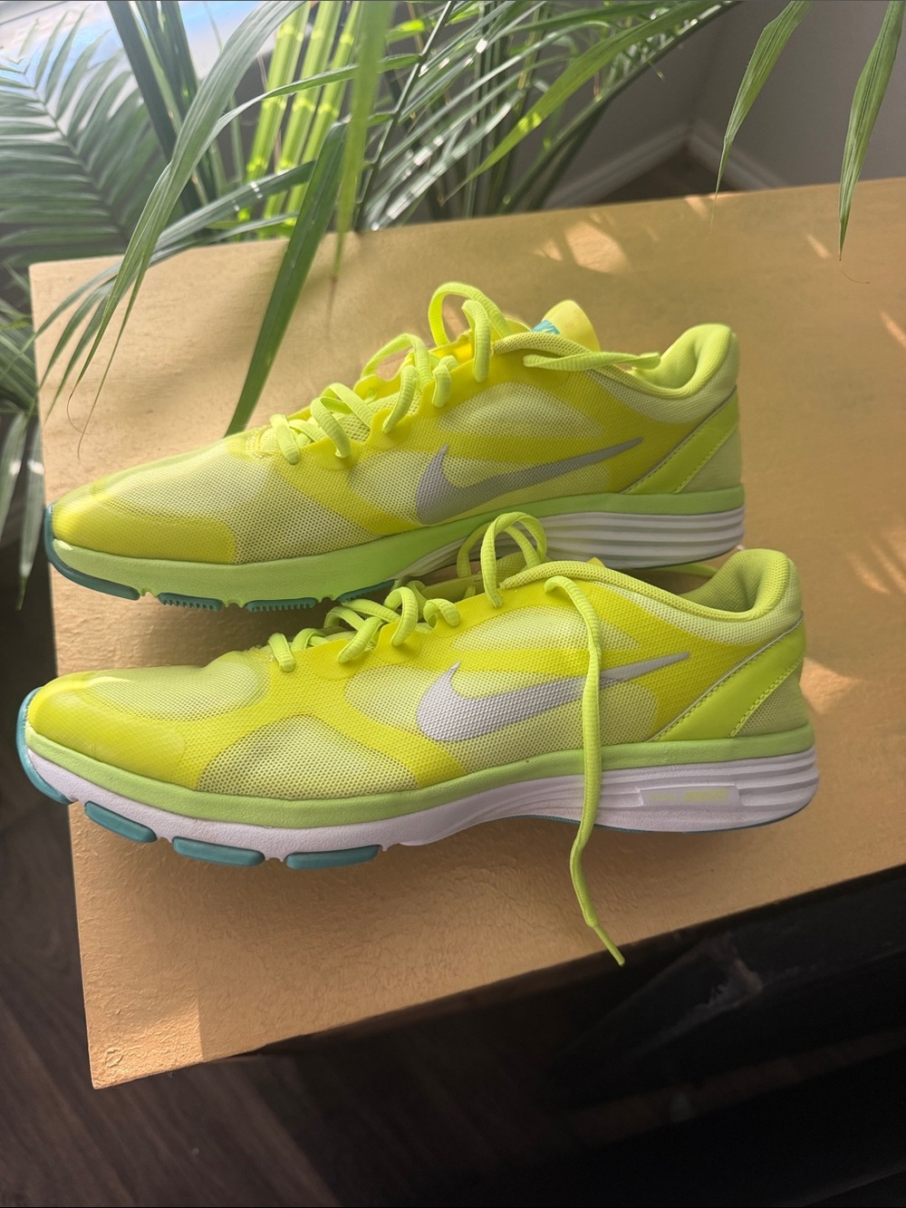 Nike Bright Yellow Running Shoes with Teal Accents - Picture 4 of 6